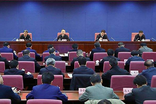 國務院安委辦、應急管理部召開全國煤礦安 全生產(chǎn)工作緊急視頻會議強調(diào) 深刻吸取煤礦重大事故教訓 舉一反三抓好風險防控 確保歲末年初安 全形勢穩(wěn)定